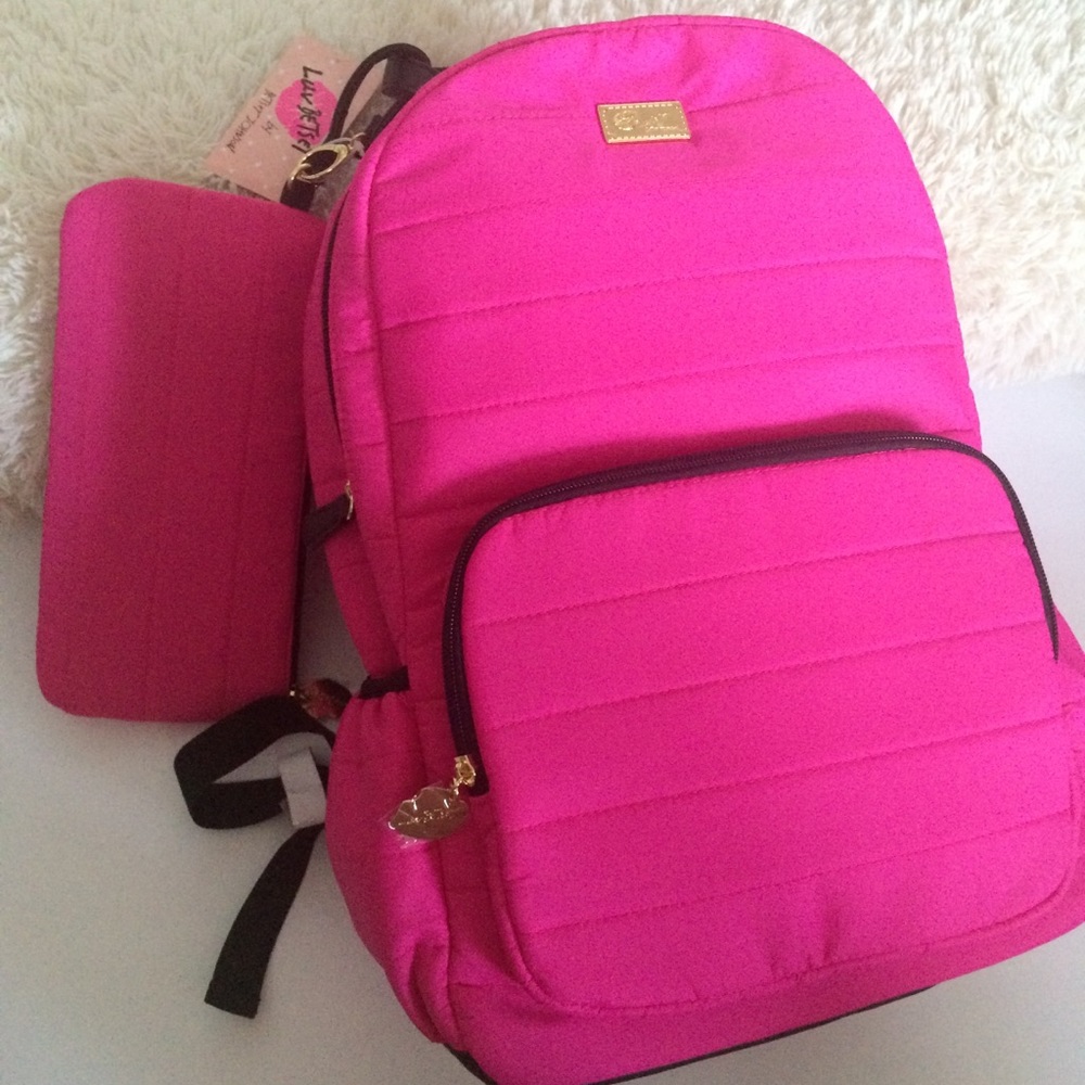 Betsey Johnson fuchsia Backpack large quilted - Picture 2 of 8